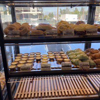 Sunmerry Bakery - Bakeries Near Me - Rowland Heights, California