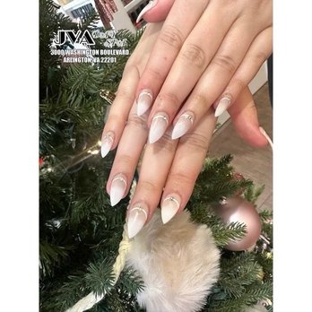 JVA Day Spa - Bob's ombré holiday nails! - Eyelash Service Near Me - Arlington, Virginia JVA Day Spa - Bob's ombré holiday nails! - Eyelash Service Near Me - Arlington, Virginia