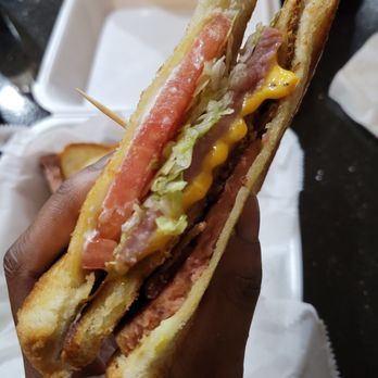 LoLo's Hotdogs - bologna sandwich - Hot Dogs Near Me - Fultondale, Alabama LoLo's Hotdogs - bologna sandwich - Hot Dogs Near Me - Fultondale, Alabama