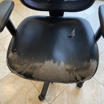Jimmy's Custom Upholstery - Damaged cover - Furniture Reupholstery Near Me - Anaheim, California Jimmy's Custom Upholstery - Damaged cover - Furniture Reupholstery Near Me - Anaheim, California