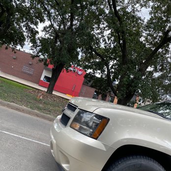 Wendy's - a car parked on the side of the road - Fast Food Near Me - Houston, Texas Wendy's - a car parked on the side of the road - Fast Food Near Me - Houston, Texas