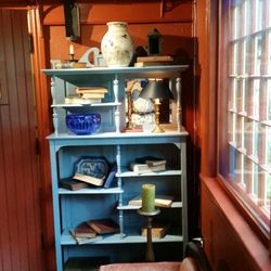 Peto Museum - Objects used in Peto's paintings