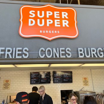 Super Duper Burgers - customers at the counter - American Near Me - San Francisco, California Super Duper Burgers - customers at the counter - American Near Me - San Francisco, California