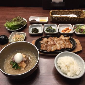 にっこりマッコリ 西武池袋店 Korean 南池袋1 28 1 豊島区 東京都 Japan Restaurant Reviews Phone Number Yelp