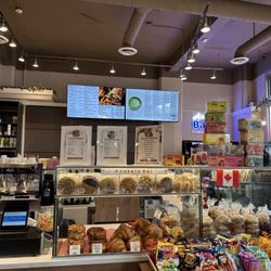 Awesome Bagel - Bagels and croissants