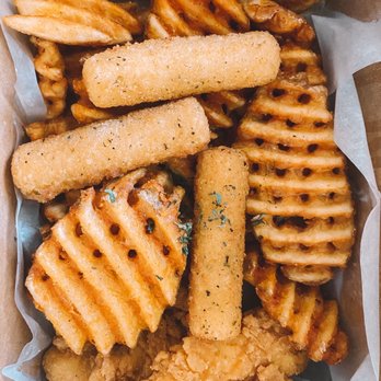 Hide Out Cafe - Deep Fried Platter - Cafes Near Me - Rowland Heights, California