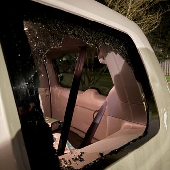 Al's Auto Glass - Before - Windshield Installation & Repair Near Me - Salem, Oregon