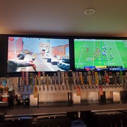 Buffalo Wild Wings - St. Paddy's day & selection Sunday
