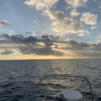MANA Cruises & Charters - Boat Tours Near Me - Kapolei, Hawaii MANA Cruises & Charters - Boat Tours Near Me - Kapolei, Hawaii