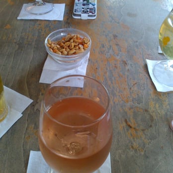 Café Hopper - Drankjes + nootjes - Jazz & Blues Near Me - Antwerp, VAN