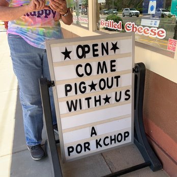The Wigglin’ Pig - Decor. - Barbeque Near Me - Cortez, Colorado The Wigglin’ Pig - Decor. - Barbeque Near Me - Cortez, Colorado