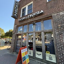 Que Onda - Plaza Midwood - Exterior