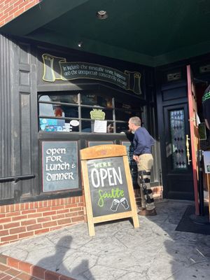 The Auld Shebeen by null