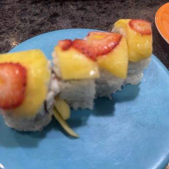 Sushi Sapporo - 4 Piece Caribbean Roll - Conveyor Belt Sushi Near Me - Camas, Washington Sushi Sapporo - 4 Piece Caribbean Roll - Conveyor Belt Sushi Near Me - Camas, Washington