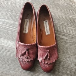 Express Shoe Repair Of Port Hueneme - Cleaned and ready to go