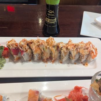 Rain Thai and Sushi Bar - Ying yang rolls - Asian Fusion Near Me - Atlanta, Georgia