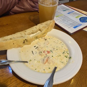 Geddy's - "Lobster stew" so watery and bland - Seafood Near Me - Bar Harbor, Maine Geddy's - "Lobster stew" so watery and bland - Seafood Near Me - Bar Harbor, Maine