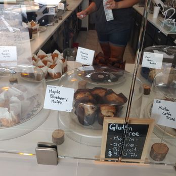 The Clove Cafe - Bakeries Near Me - Hurst, Texas
