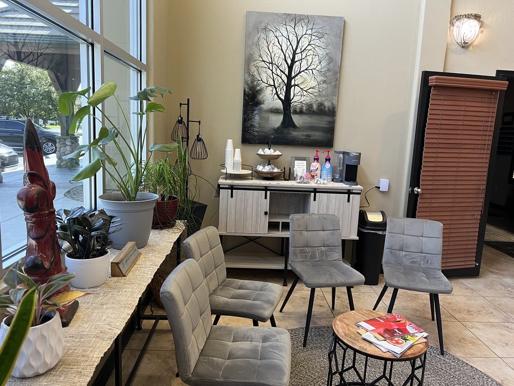 UNITY SALON Updated September 2024 105 Photos & 59 Reviews 2816 Calloway Dr, Bakersfield