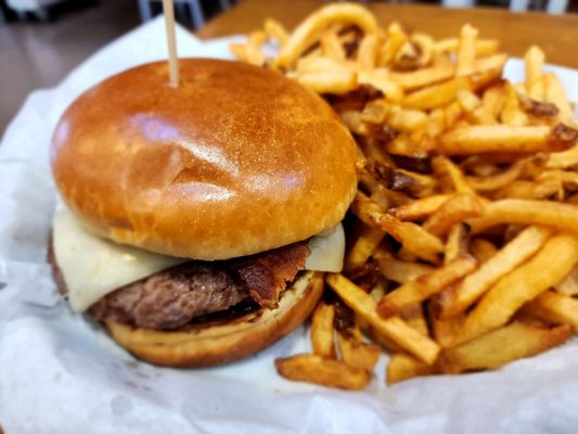 Burger MOOvment by null