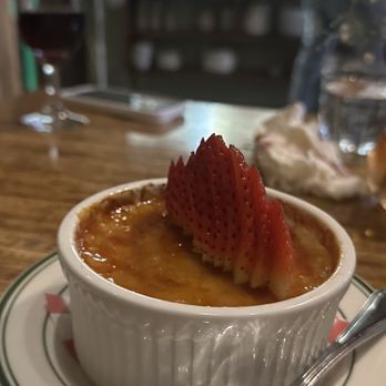 The Salty Pearl - Creme brûlée - Seafood Near Me - Oakland, California