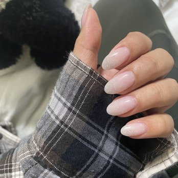 Adorn Nails and Spa - Nail Salons Near Me - Cedar Park, Texas