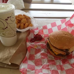 Dakota Drive In - Dakota Cheeseburger, tater rounds and soft drink