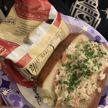 Harbour Galley - Lobster Roll with Chips - New American Near Me - Anaheim, California Harbour Galley - Lobster Roll with Chips - New American Near Me - Anaheim, California