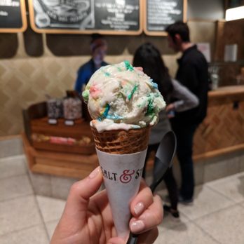 Salt & Straw - Pots of Gold & Rainbows (kiddy cone) - Ice Cream & Frozen Yogurt Near Me - Seattle, Washington Salt & Straw - Pots of Gold & Rainbows (kiddy cone) - Ice Cream & Frozen Yogurt Near Me - Seattle, Washington