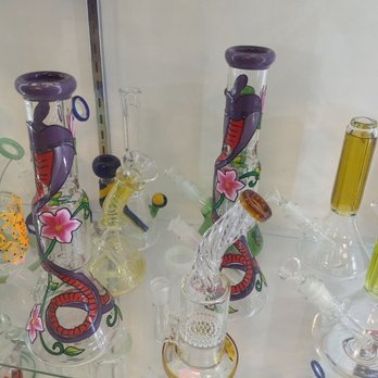 Smoke Scene - Vape Shops Near Me - Bakersfield, California