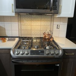 Floor & Decor