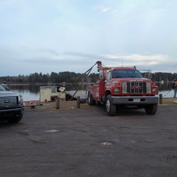 Superior Service Towing - Towing Near Me - Houghton, Michigan Superior Service Towing - Towing Near Me - Houghton, Michigan