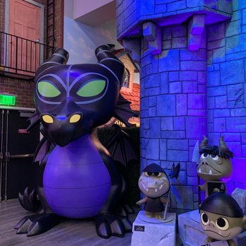 Funko - Sleeping beauty - Toy Stores Near Me - Everett, Washington