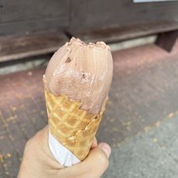 Maria's Gelato - Very small serving for $10!!!