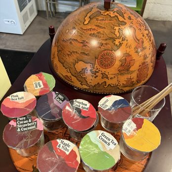 Raaka Chocolate - Chocolatiers & Shops Near Me - Brooklyn, New York