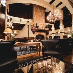 The Houstonian Hotel, Club, & Spa - Houstonian Lobby