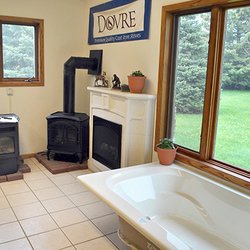 Gravitter Plumbing & Heating - Showroom view.