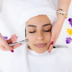 Silk Advanced Skin Care - Diamond Microdermabrasion Treatment