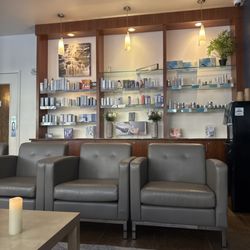 Hand & Stone Massage and Facial Spa