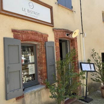 L'Oustalet - Entrance - Restaurants Near Me - Gigondas, 84