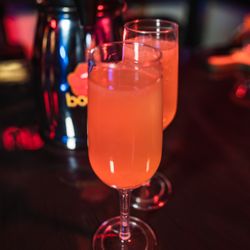 Boozy Dallas - Boozy Mimosas