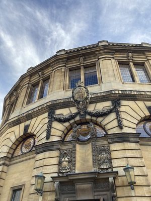 Radcliffe Camera by null