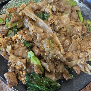 Siam Station - Beef pad see ew - Thai Near Me - Milpitas, California