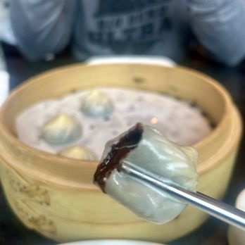 Din Tai Fung 鼎泰豐 - Chocolate dumpling- must try - Dim Sum Near Me - Vancouver, British Columbia Din Tai Fung 鼎泰豐 - Chocolate dumpling- must try - Dim Sum Near Me - Vancouver, British Columbia