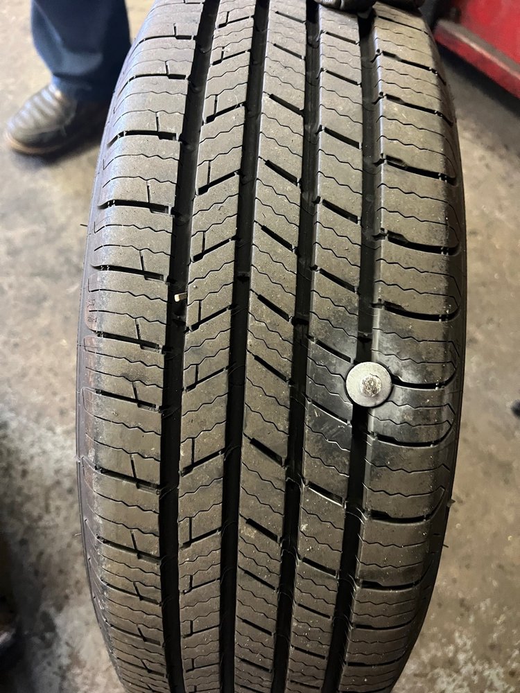 MCMAHAN TIRE SERVICE - 39 Photos & 254 Reviews - 623 S Anaheim Blvd