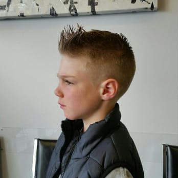 Master John Unisex Salon - Hair Salons Near Me - Kanata, Ontario Master John Unisex Salon - Hair Salons Near Me - Kanata, Ontario