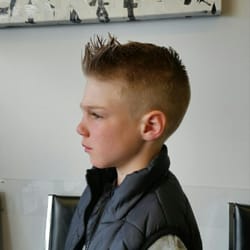 Master John Unisex Salon