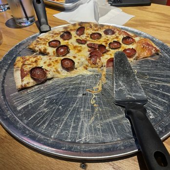 Boombox Pizza Bar - Pizza Near Me - San Antonio, Texas