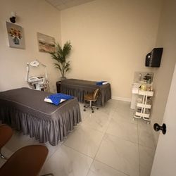 Infinity Beauty & Spa - One of a few Massage Rooms