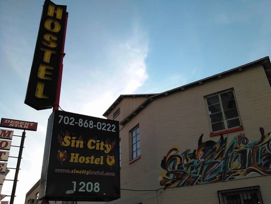 Sin City Hostel by null